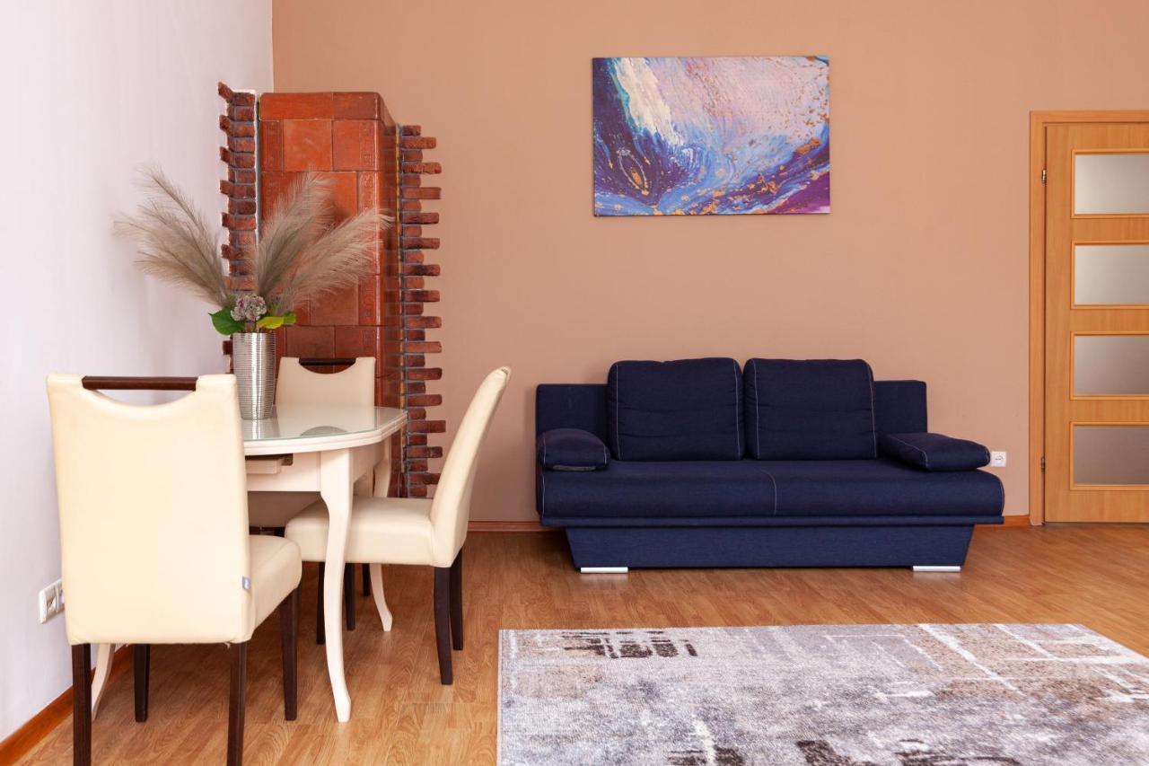 Leogrand Apartments Svobody 33 Lviv Ngoại thất bức ảnh
